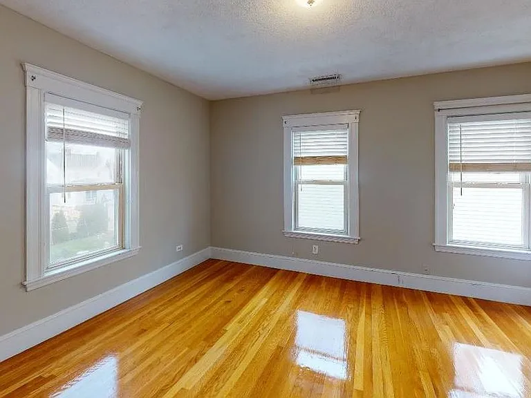74 Harlow St #1 — Photo 10