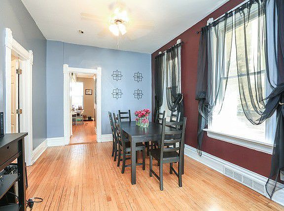 4th image of 2130 W Armitage Ave #1