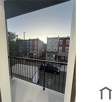 4th image of 4226 Ogden St #4