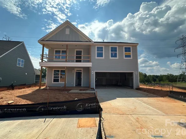15210 First Broad Rd, Huntersville, NC 28078