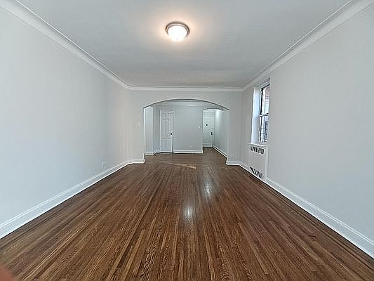 5th image of 72-38 113th St APT 4D