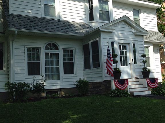 3rd image of 1514 Sage Ave