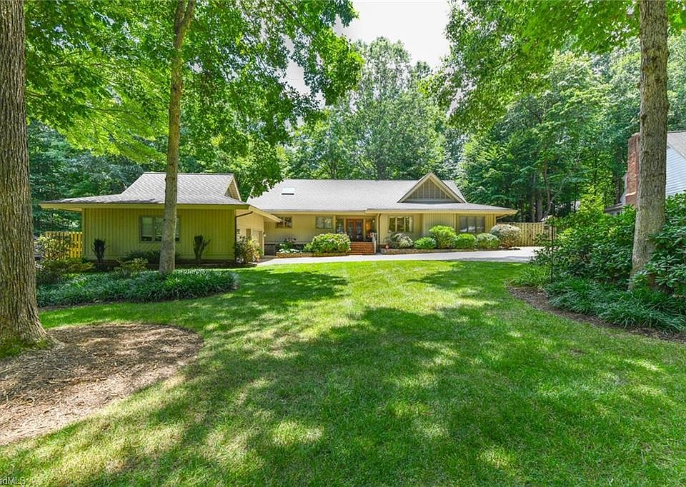 1st image of 3514 Waldron Dr