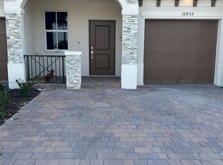 12855 NW 24th Ave, Miami, FL 33167