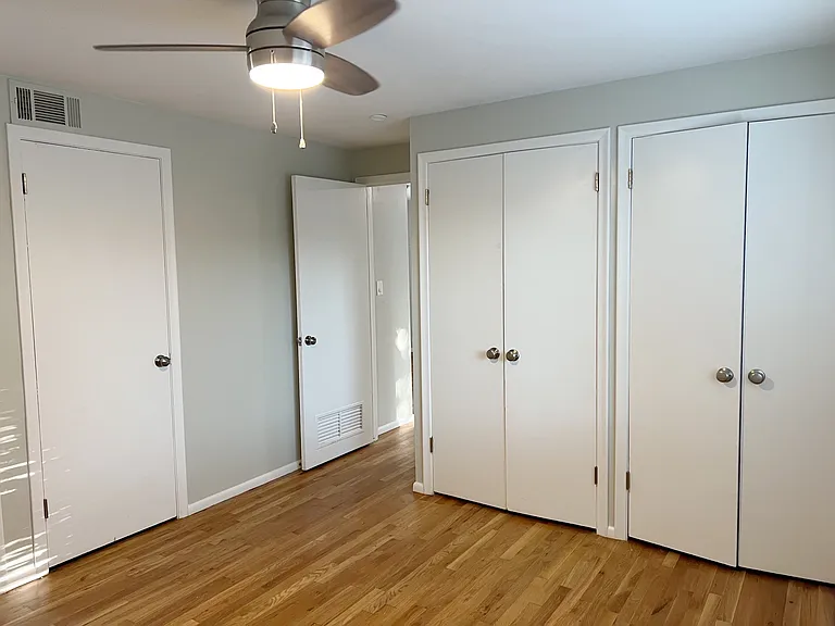 571 E 4th Ave #3 — Photo 5
