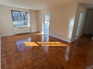 (Undisclosed Address), Fresh Meadows, NY 11365