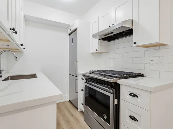 27 Bold St, Hamilton, ON