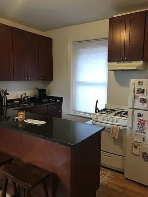 Rented by LJ Sloane Management | media 29