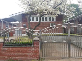 409 Howe Ave, Bronx, NY 10473