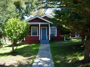 980 Sinex Ave, Pacific Grove, CA 93950