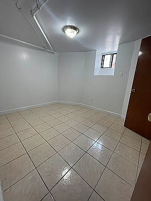 4th image of 337 E 16th St