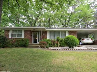 209 Hiawatha Dr, Little Rock, AR 72205