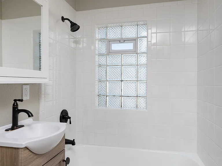 2304 E Holt Ave #2304 — Photo 9
