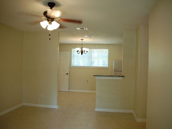 2nd image of 7045 Matthew St