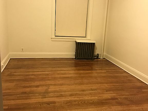 3rd image of 3400 82nd St
