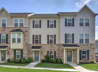 707 Bayside Ct, South Amboy, NJ 08879