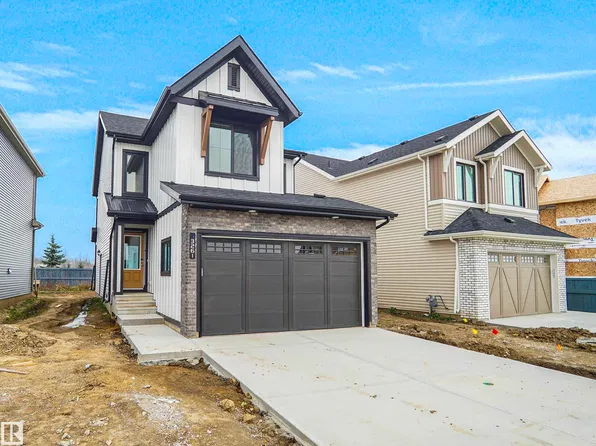 3261 Granville Dr NW, Edmonton, AB T5T 4P9