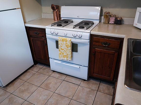 4th image of 604 S Lincoln Ave #4f4724220