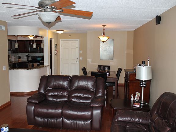 2nd image of 720 Creekside Dr Unit 110