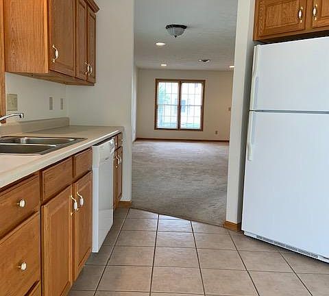 4th image of 1102 N 18th St
