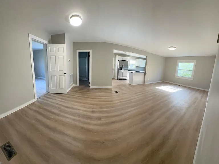 6690 Idols Rd — Photo 19