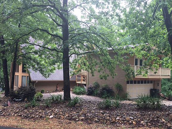 Garage/Mother-in-law Balcony