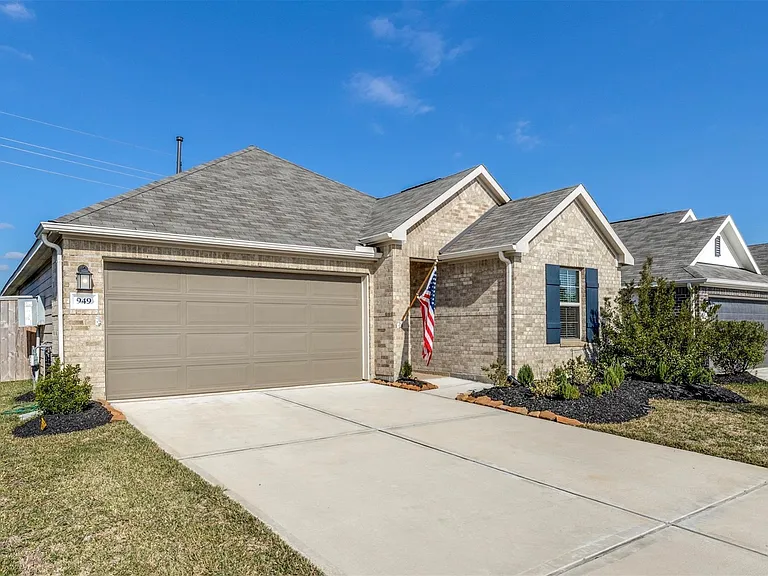 949 Gentle Moss Dr — Photo 2