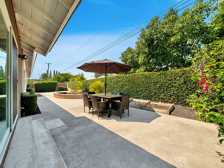 13341 Cromwell Dr — Photo 35