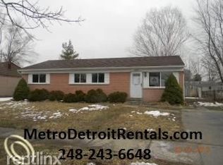 15067 Siebert St, Taylor, MI 48180