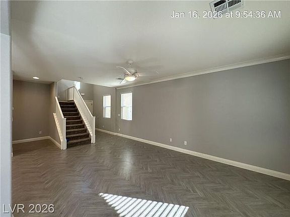 5th image of 7535 Earnshaw Ave