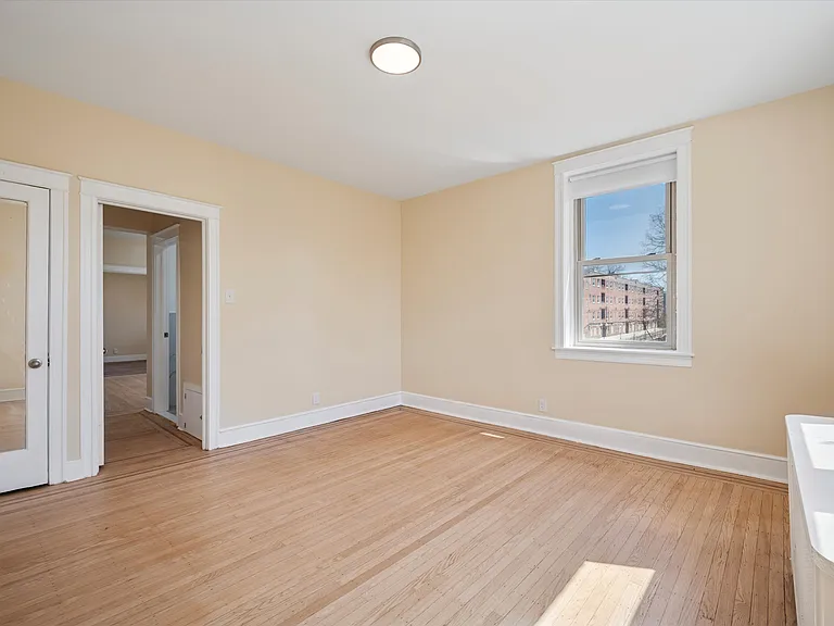 6202 Wayne Ave #B31 — Photo 12