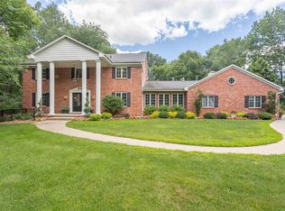 2166 S Point Rd, Green Bay, WI 54313