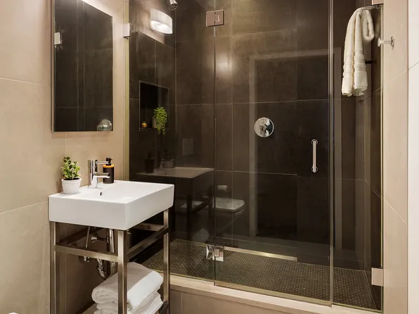 142 5th Avenue image 12 of 16