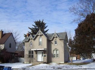 519 W Cook St, Portage, WI 53901
