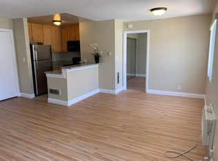 220 S Lafayette Park Pl, Los Angeles, CA 90057
