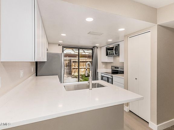 2nd image of 6602 W JAMAICA Drive