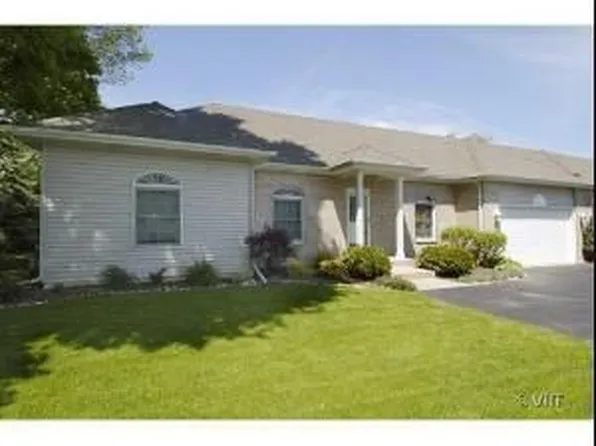 113 Lootens Ct, Batavia, IL 60510