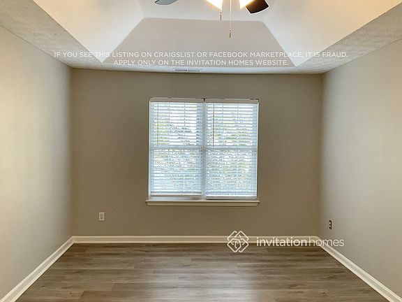 4th image of 4257 Revere Walk NW