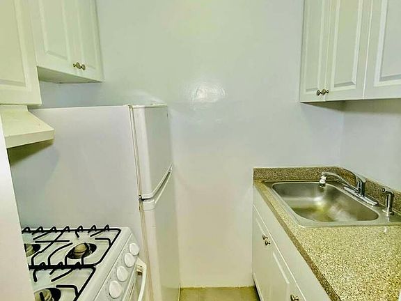 4th image of 532 E 85th St #2H