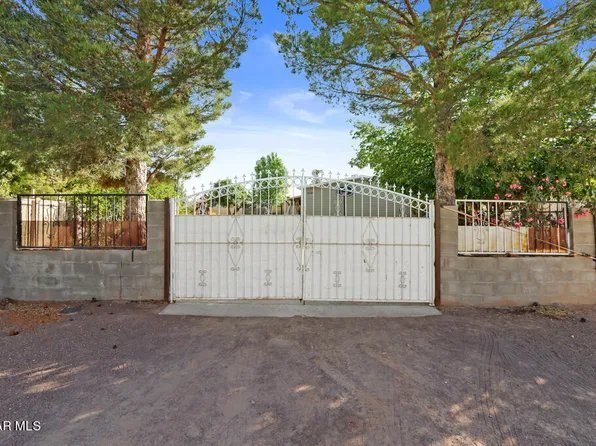 10740 Gail Pl, Socorro, TX 79927