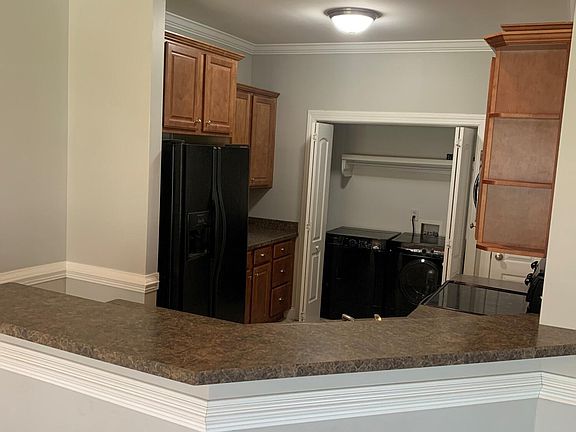 5th image of 2101 Dovedale Drive #A