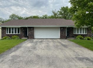 5207 Pebble Creek Trl, Loves Park, IL 61111