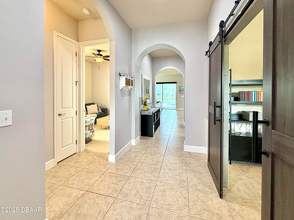 3rd image of 6809 Forkmead Ln