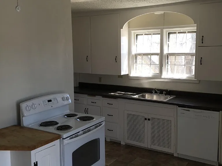 9 Wilford Ave #2 — Photo 11