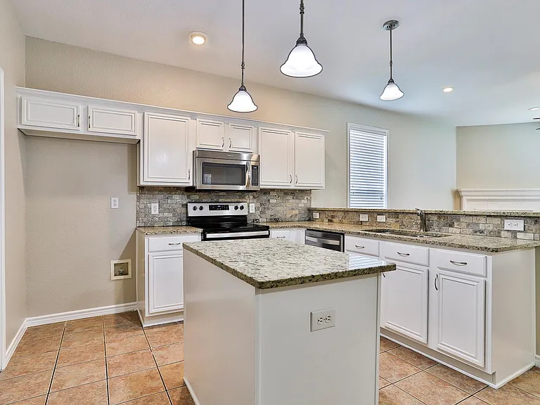 8705 Sumter Way — Photo 7