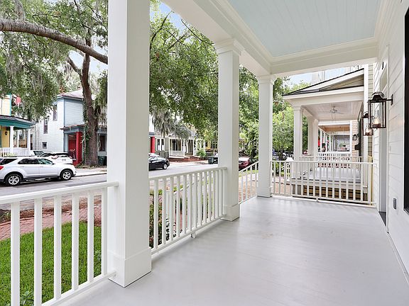 Downstairs porch