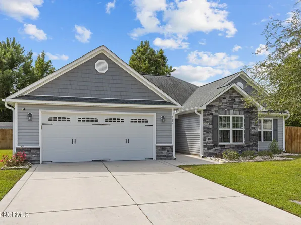 702 Meeting Park Lane, Swansboro, NC 28584