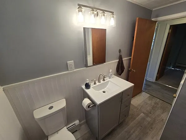 21 Maid Marion Ln — Photo 13