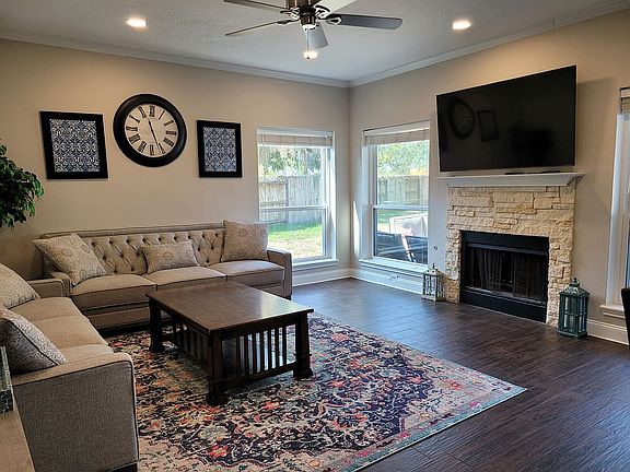 5th image of 4103 N New Meadows Dr