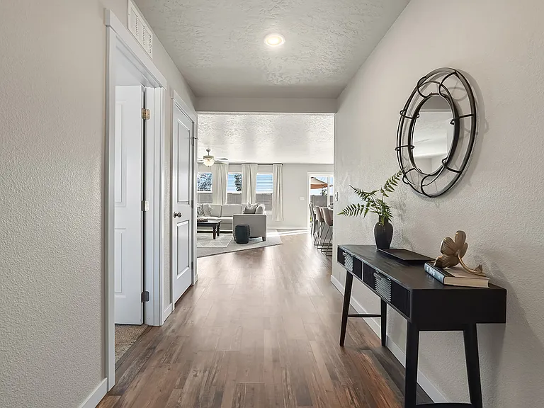 11273 W Broadstone St — Photo 2
